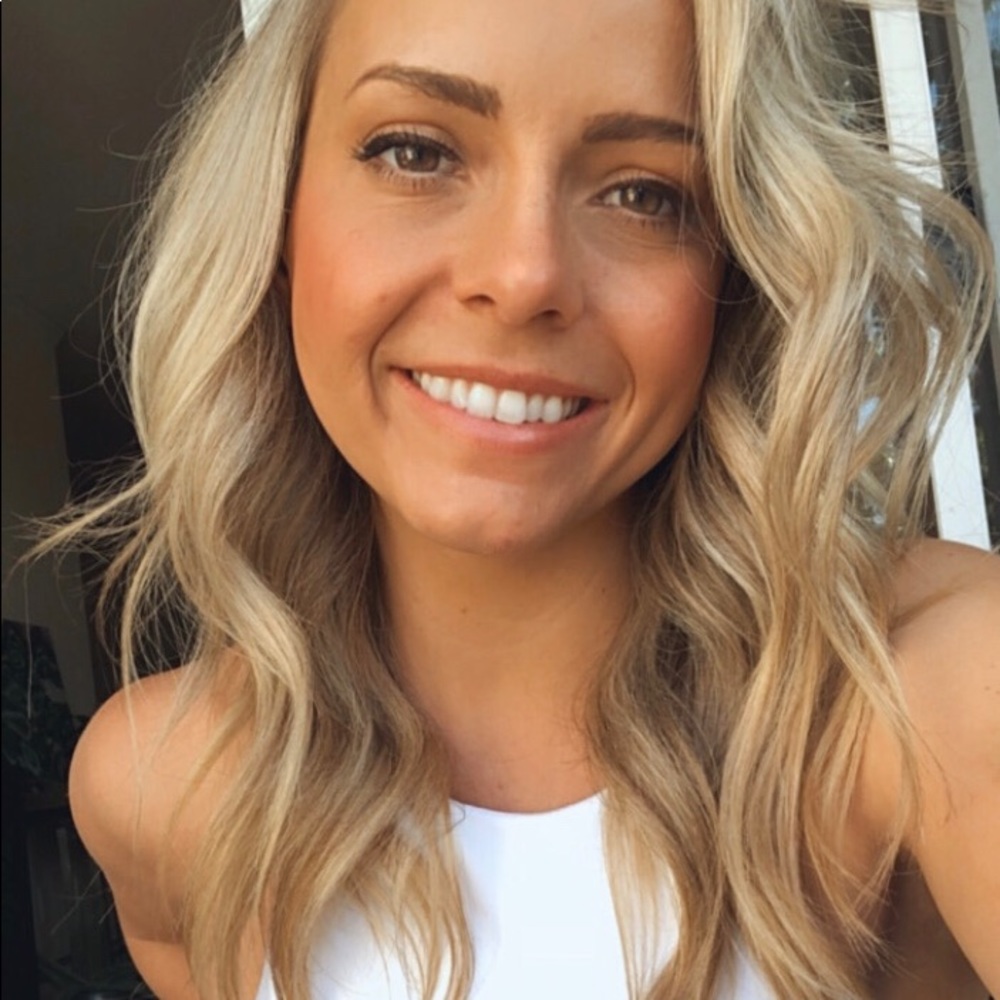 Meet your Posher, Lynnsie